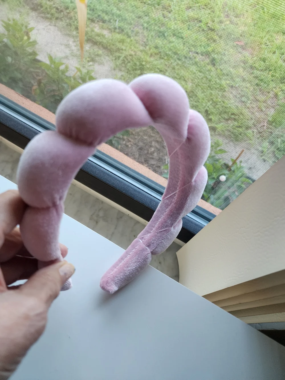Pink Padded Scalloped Fabric Headband, Solid, Women’s Casual Hair Accessory NWOT